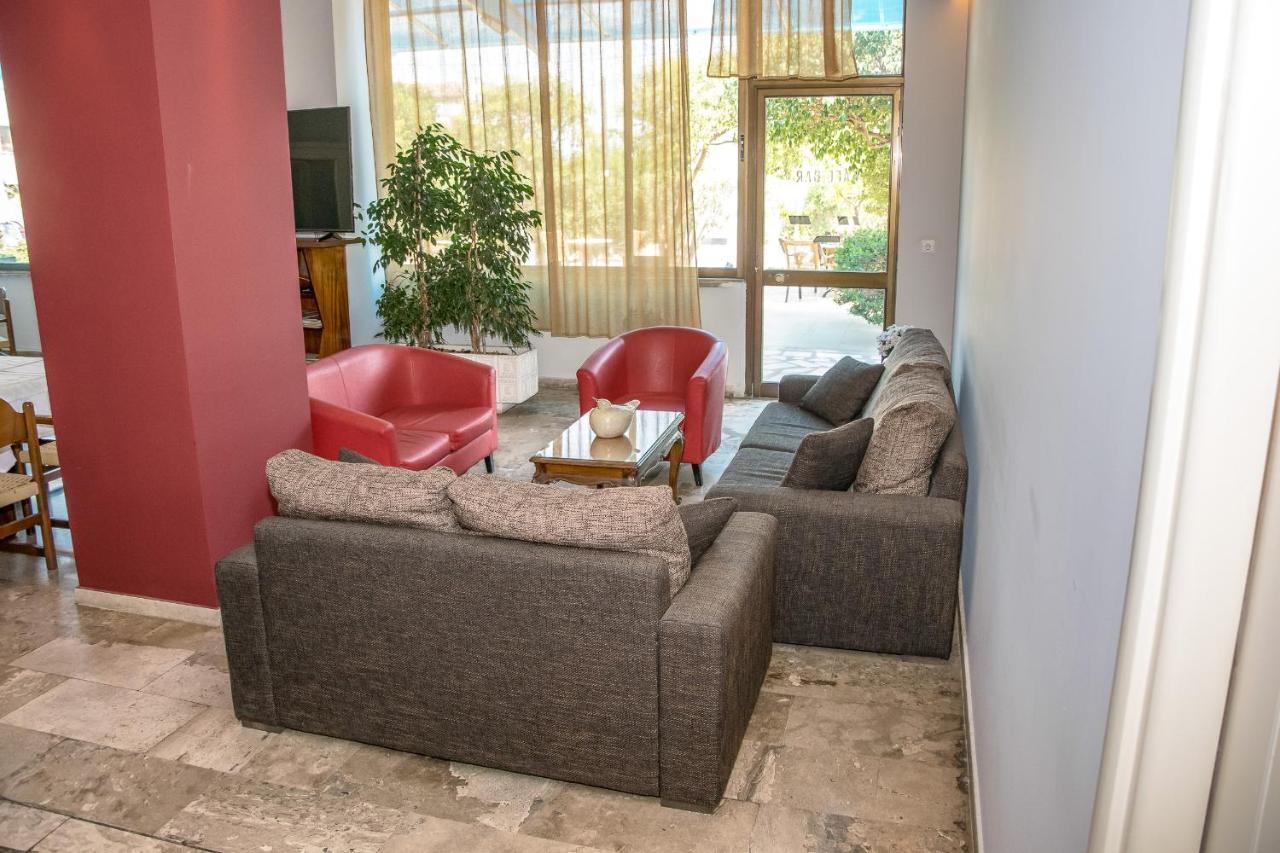 Telis Hotel Айгио Екстериор снимка